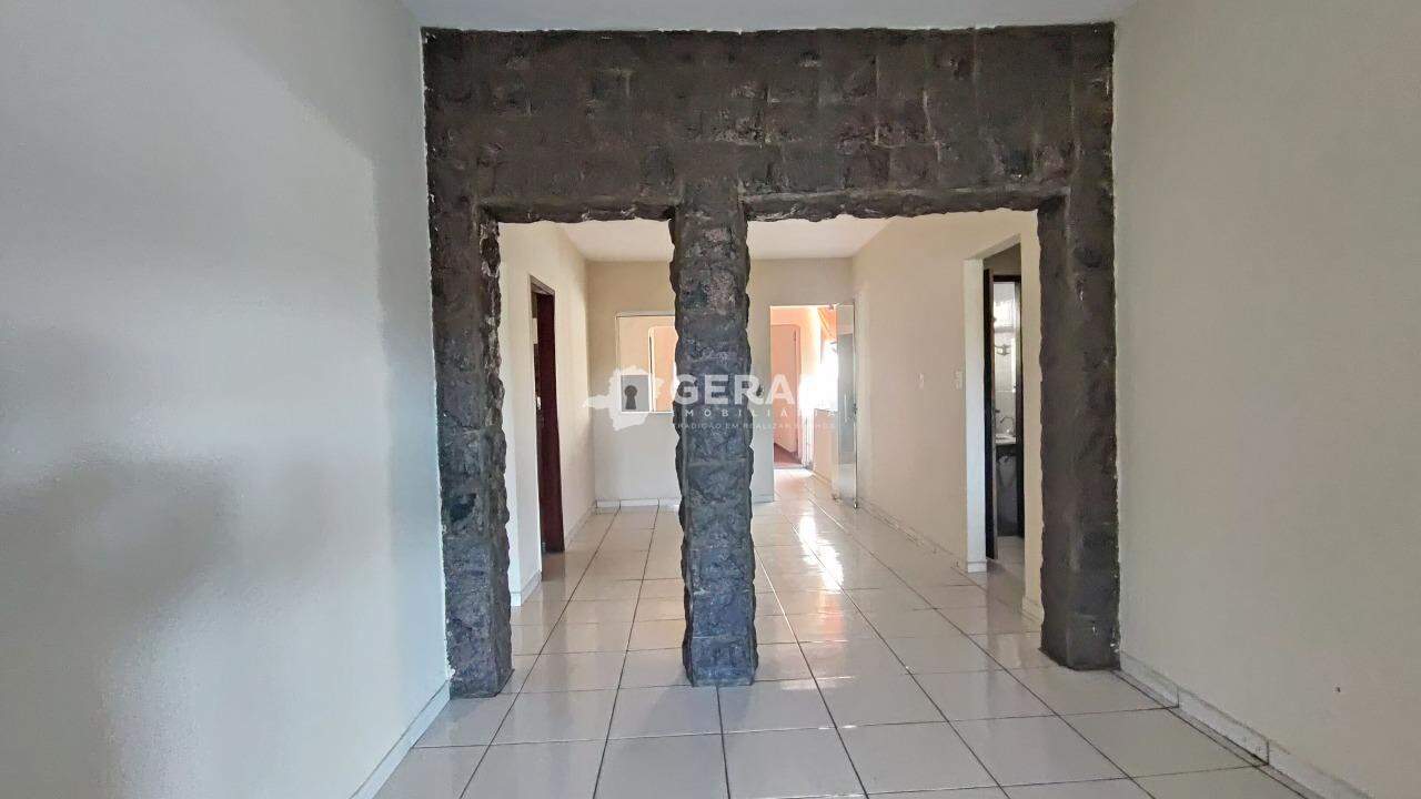 Casa para aluguel no Nossa Senhora das Graças: 05- SALA 02