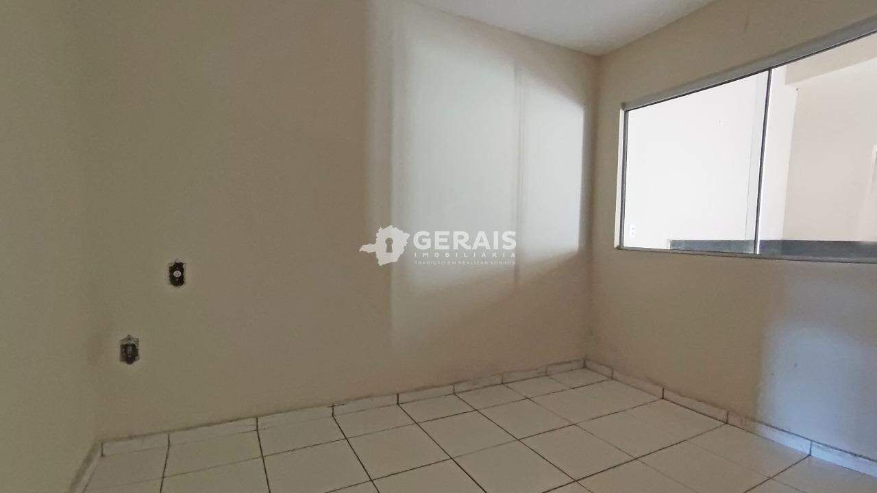 Casa para aluguel no Nossa Senhora das Graças: 07- QUARTO 01