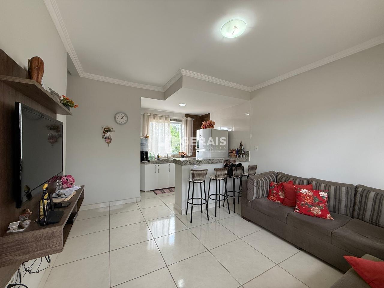 Sobrado à venda no DAVANUZE: 04- SALA