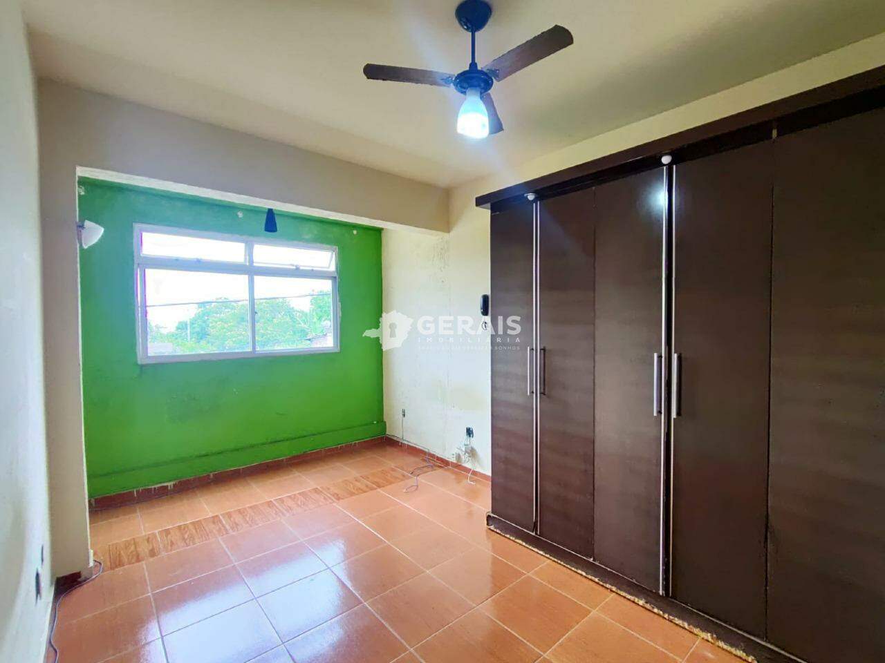 Casa à venda no SANTA ROSA: 07 - QUARTO 01