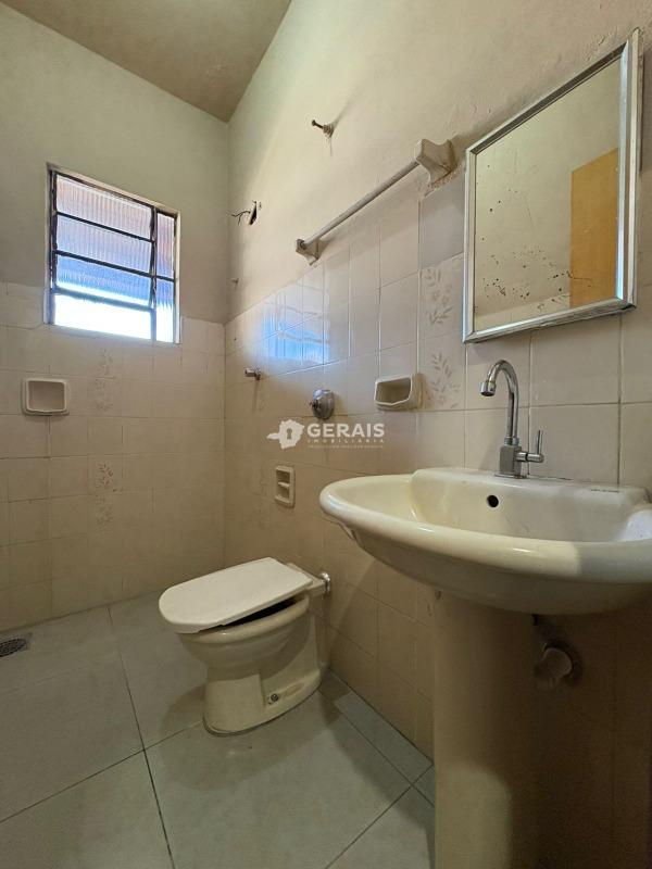 Casa para aluguel no SÃO SEBASTIÃO: 07 - BANHO SOCIAL