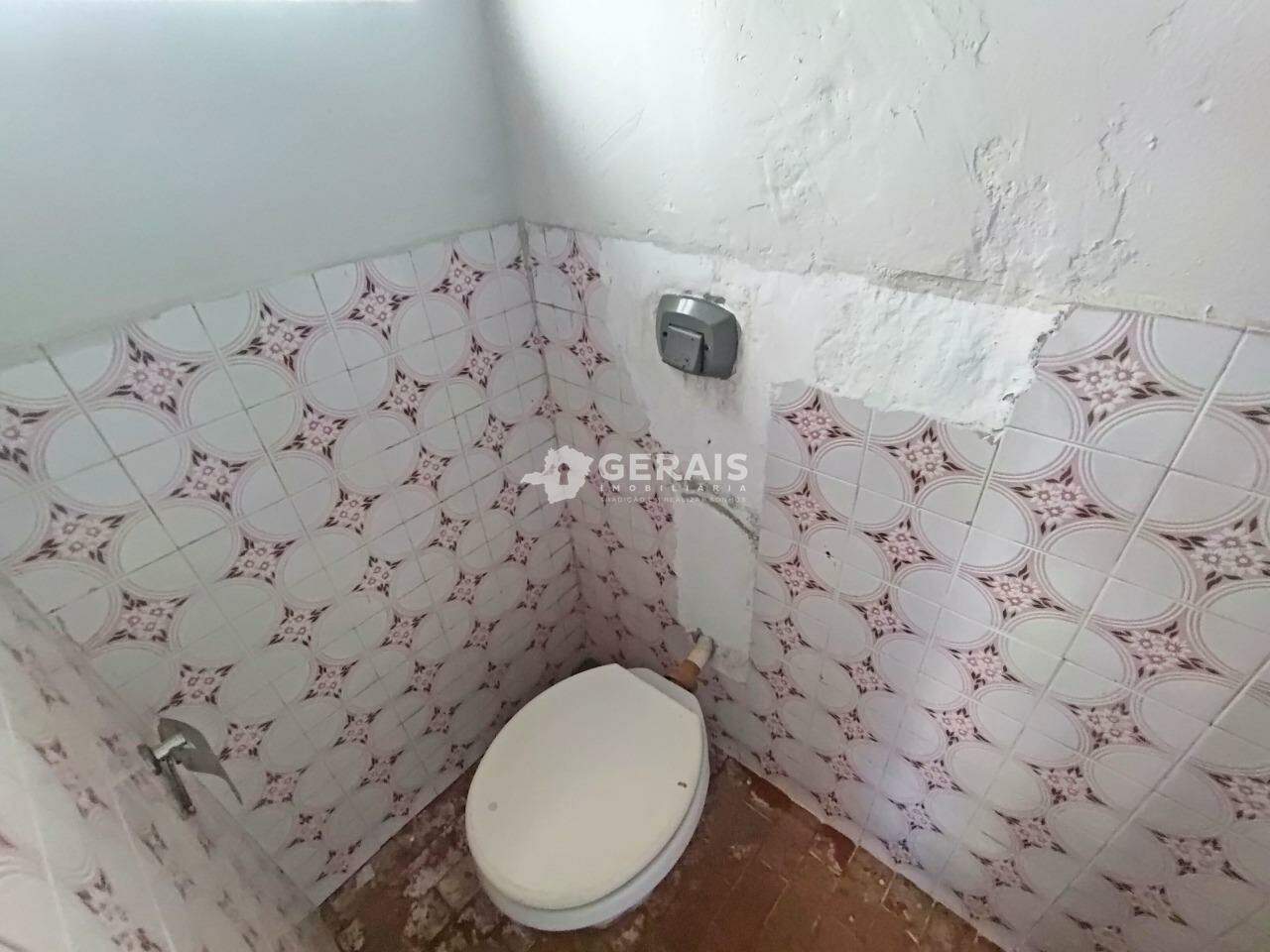 Loja para aluguel no VILA BELO HORIZONTE: 06- BANHEIRO
