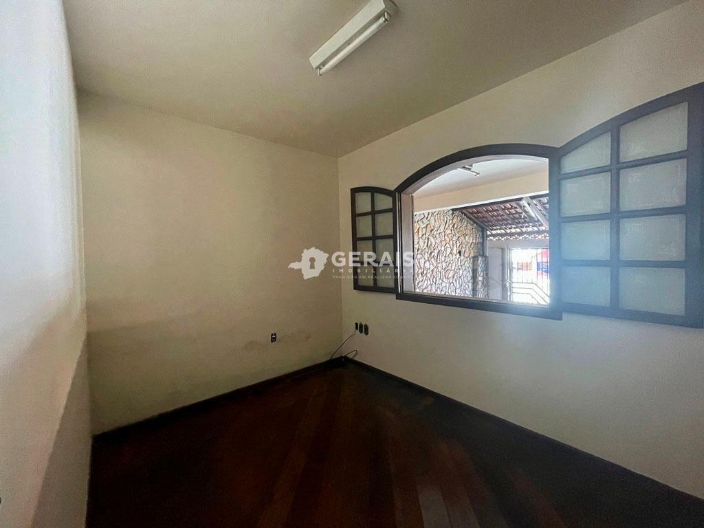 Casa para aluguel no SÃO JOSÉ: 08- QUARTO SUÍTE
