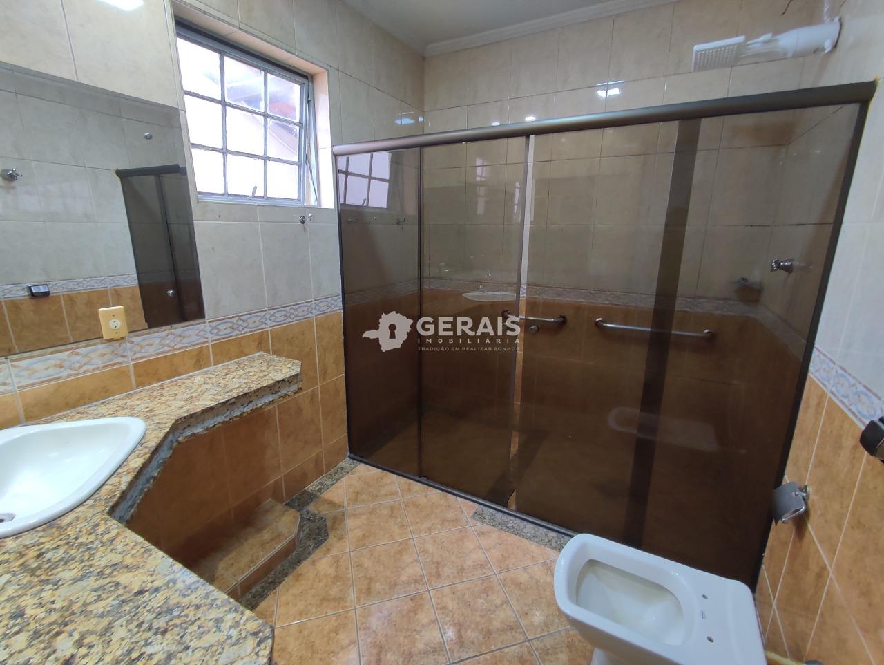 Casa para aluguel no BOM PASTOR: 08- BANHO SUÍTE