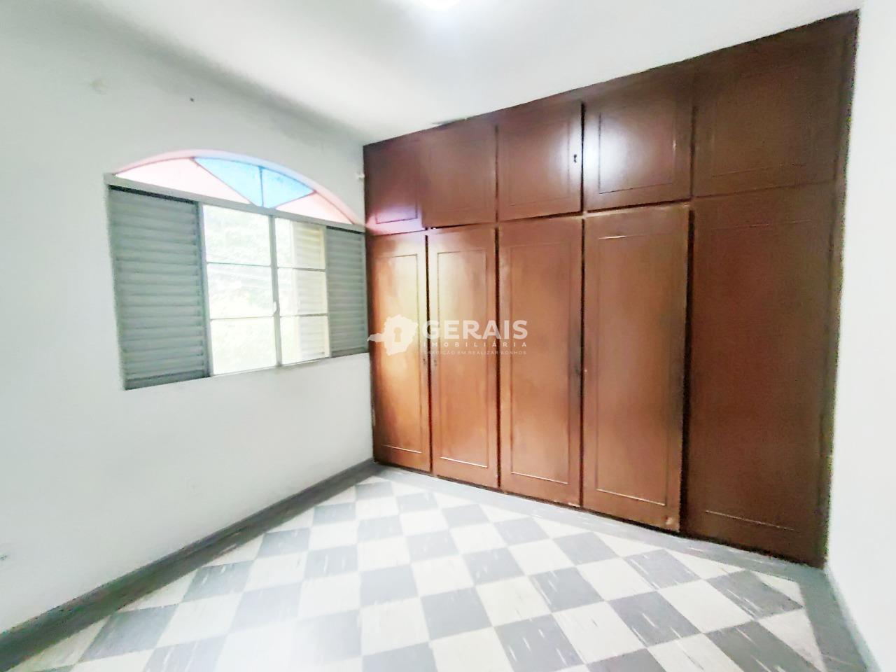 Apartamento para aluguel no CENTRO: 05 - QUARTO 01 SUÍTE