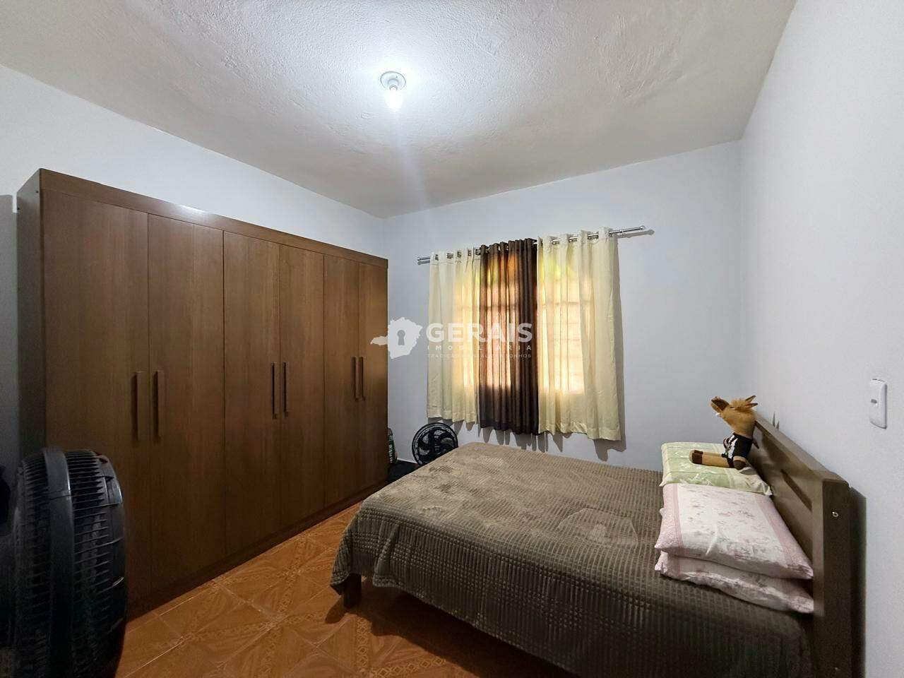 Casa à venda no NOSSAS SENHORA DAS GRAÇAS: 07 - QUARTO 02