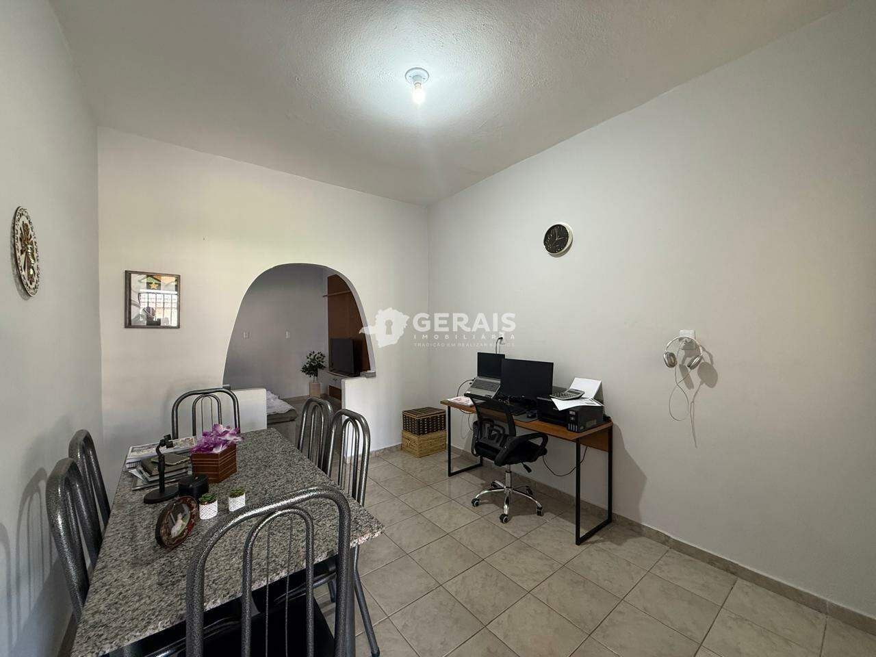 Casa à venda no NOSSAS SENHORA DAS GRAÇAS: 03 - COPA
