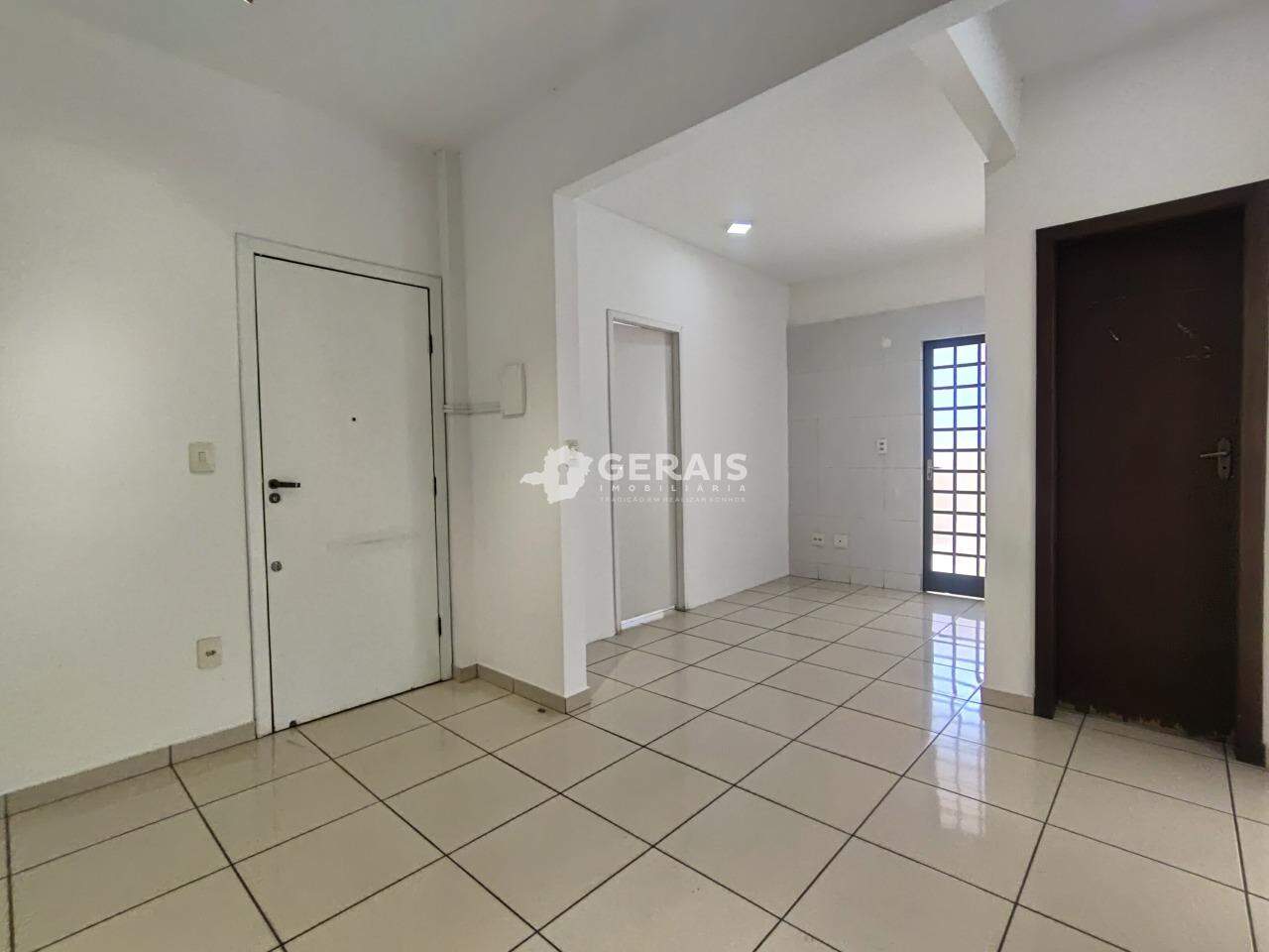 Andar Comercial para aluguel no CENTRO: 06- SALA