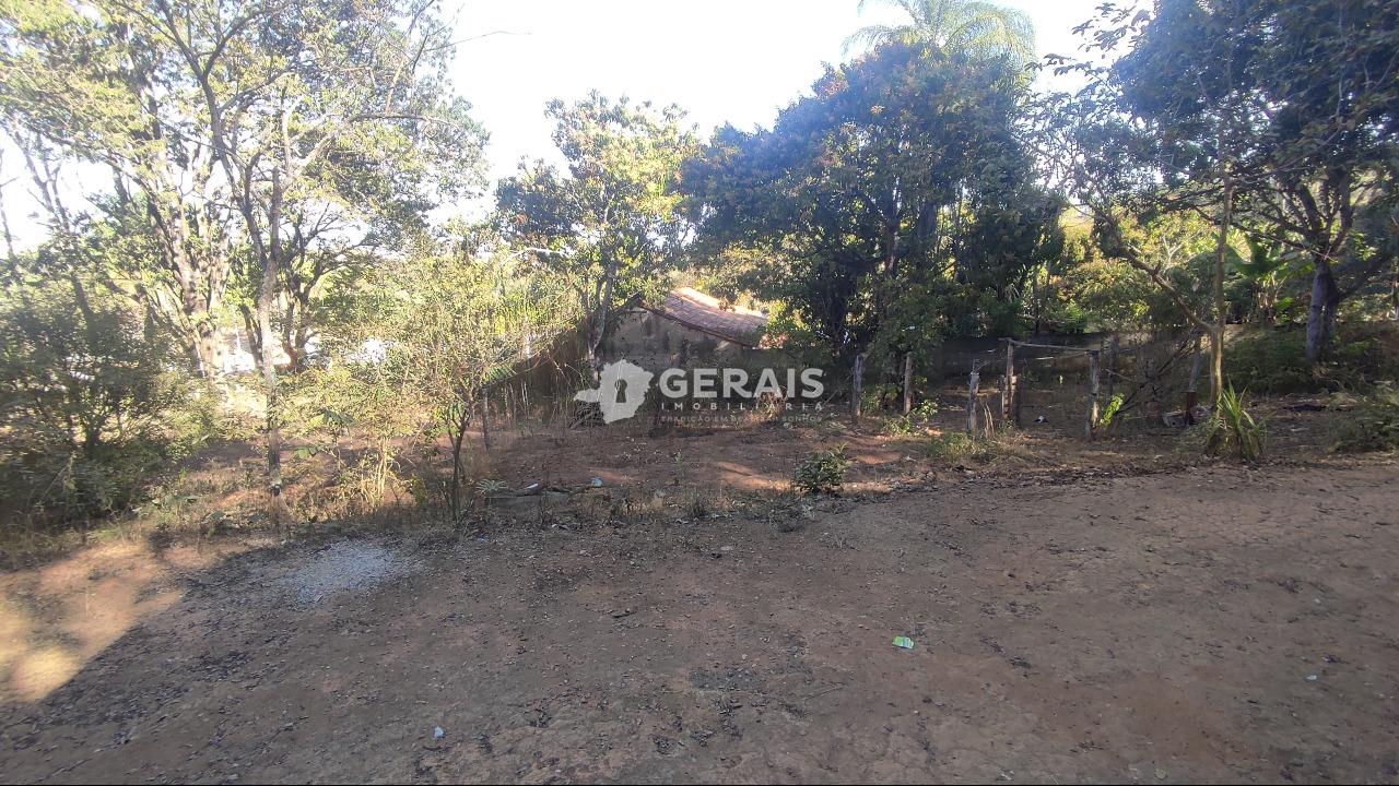 Lote à venda no CHACARAS SIAROM: 06- LOTE