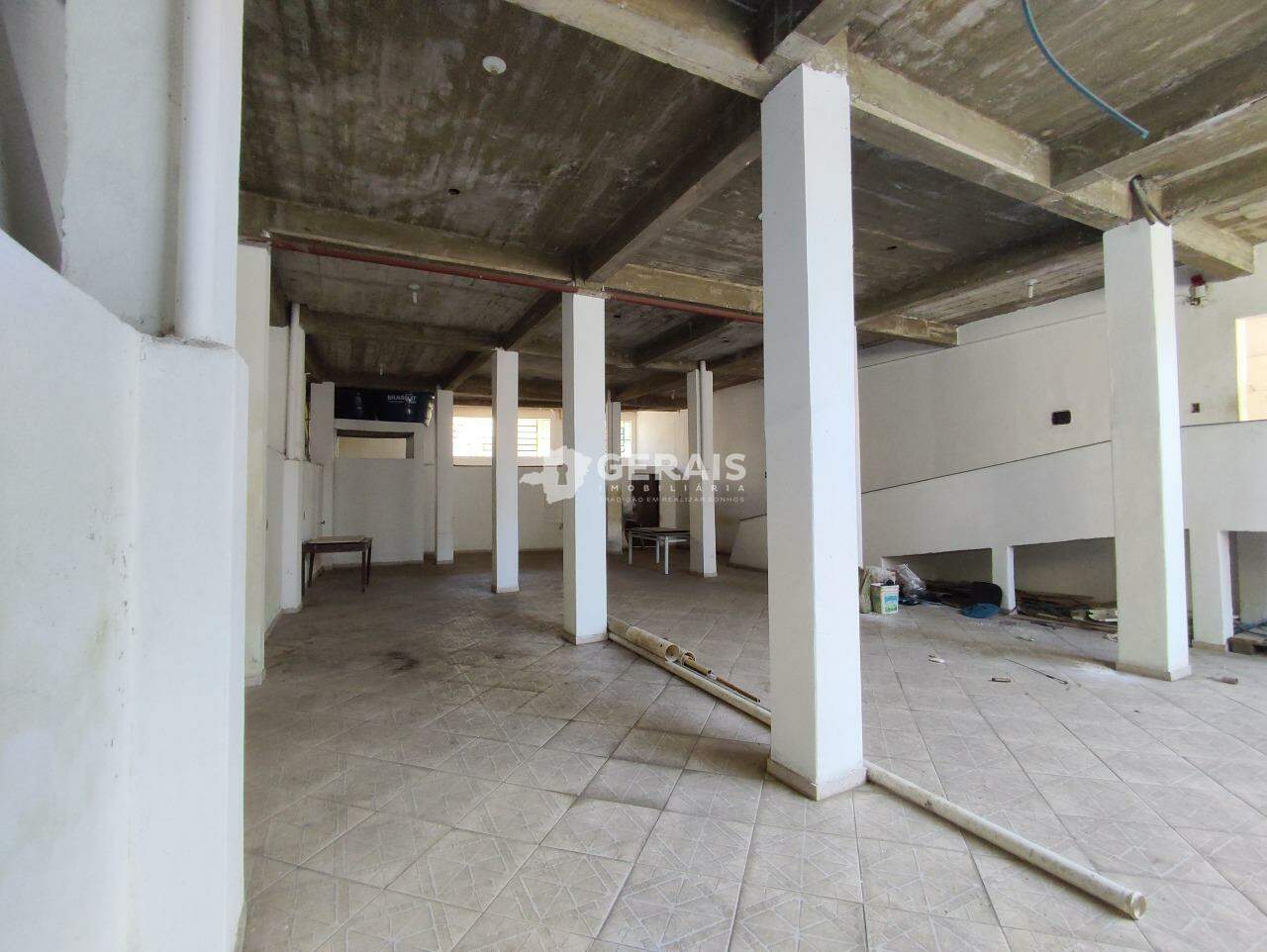 Sala para aluguel no NITERÓI: 06- SALA