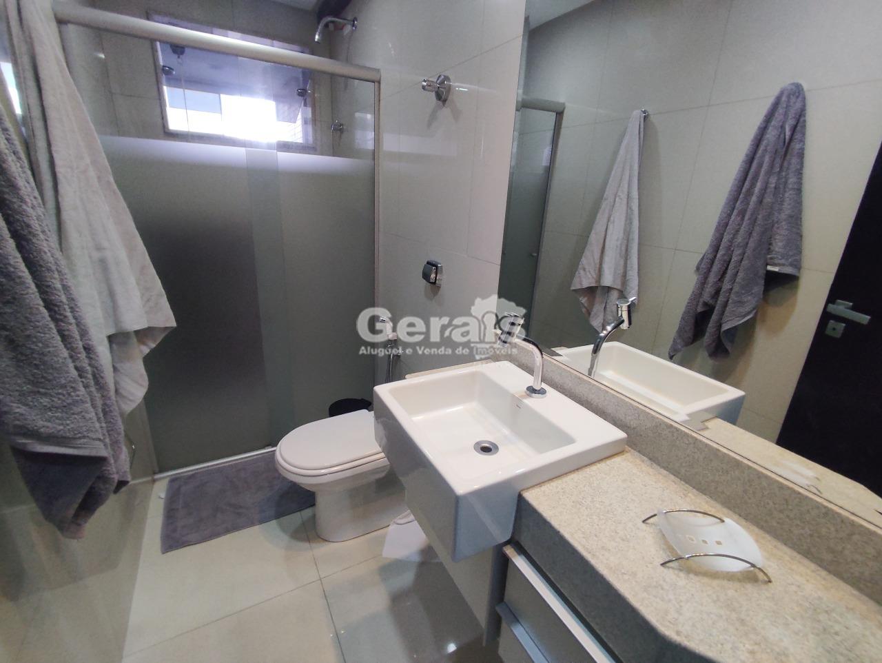 Kitnet para aluguel no CENTRO: 07 - BANHO SOCIAL