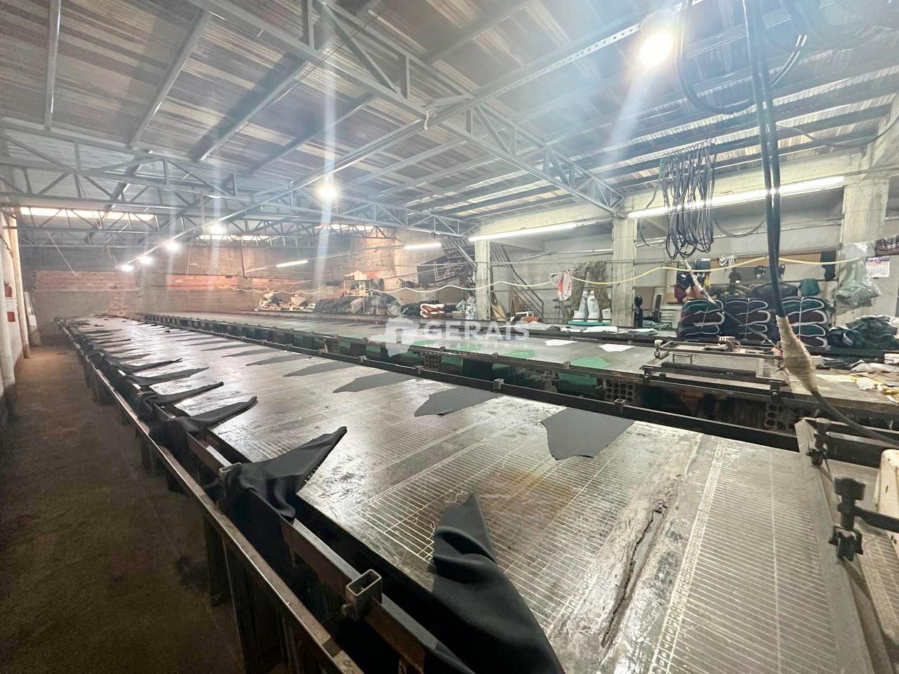 Galpão à venda no SÃO ROQUE: 08- GALPÃO