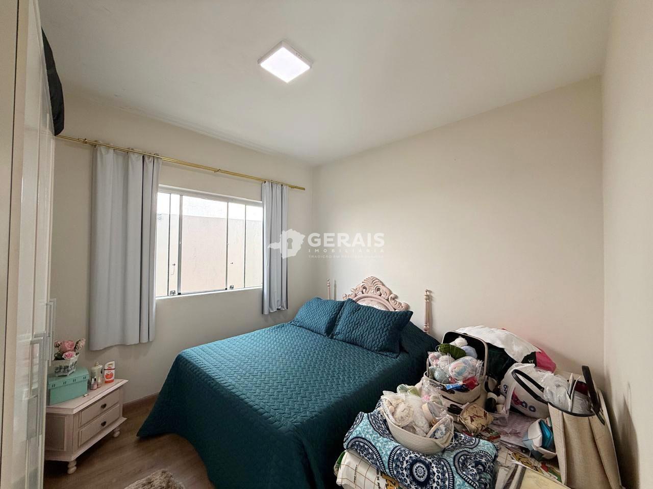 Casa à venda no MANOEL VALINHAS: 09- QUARTO 02