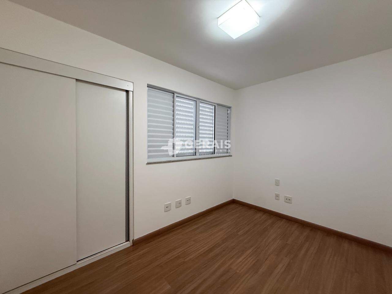 Apartamento para aluguel no CENTRO: 06- QUARTO