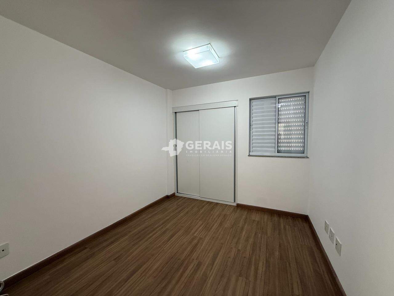 Apartamento para aluguel no CENTRO: 07- QUARTO SUÍTE 01