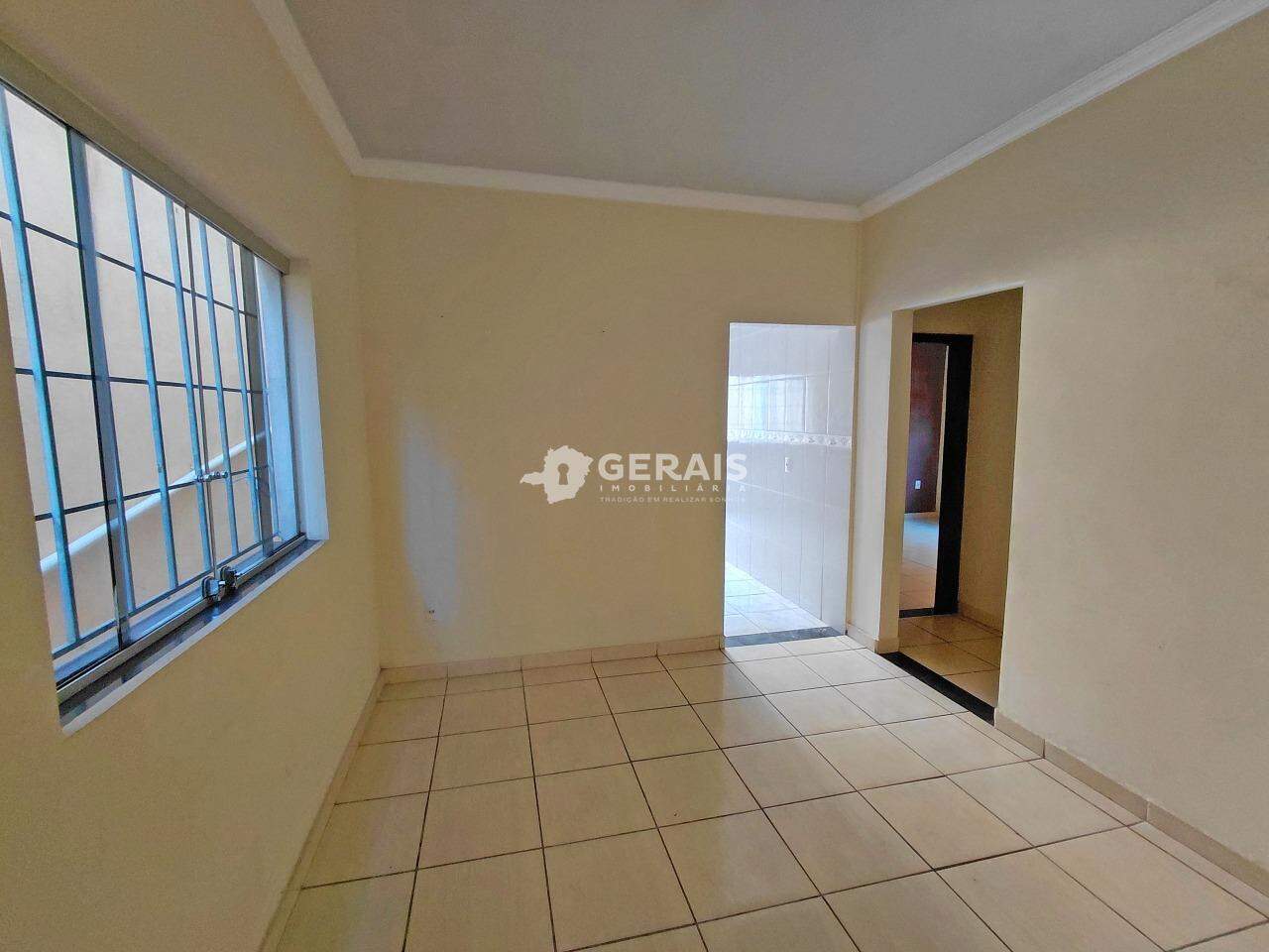 Casa para aluguel no SANTA ROSA: 04- COPA
