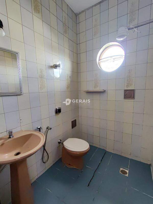 Casa para aluguel no SÃO ROQUE: 09- BANHO SOCIAL