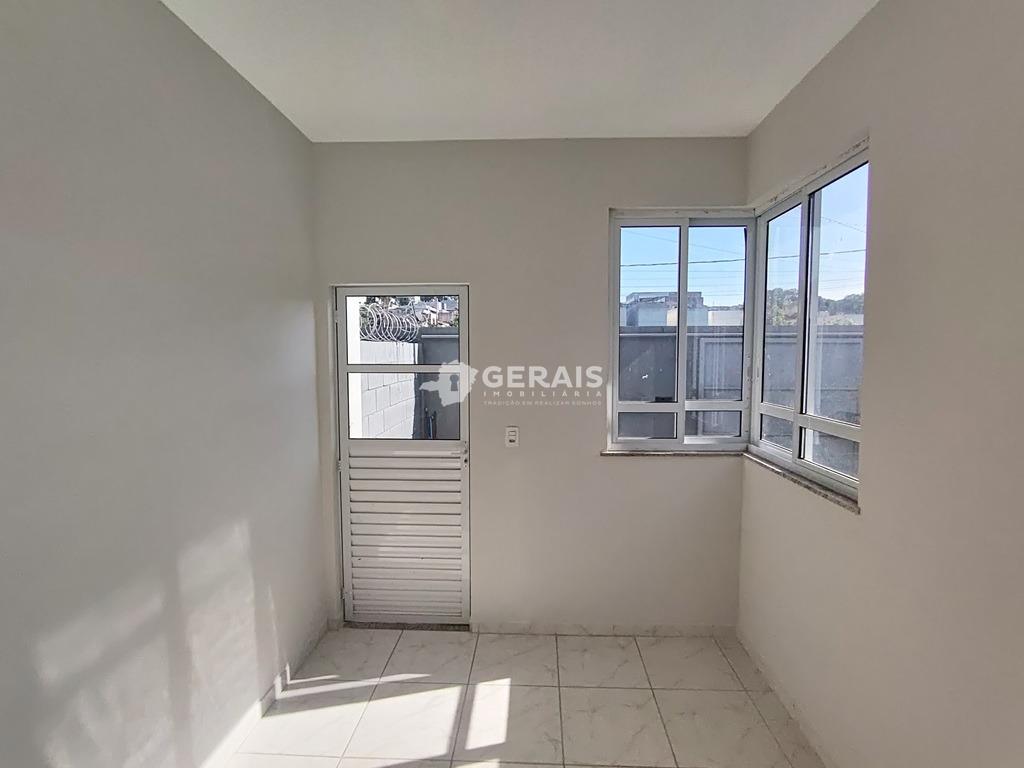 Casa para aluguel no CAMPINA VERDE: 03 - SALA