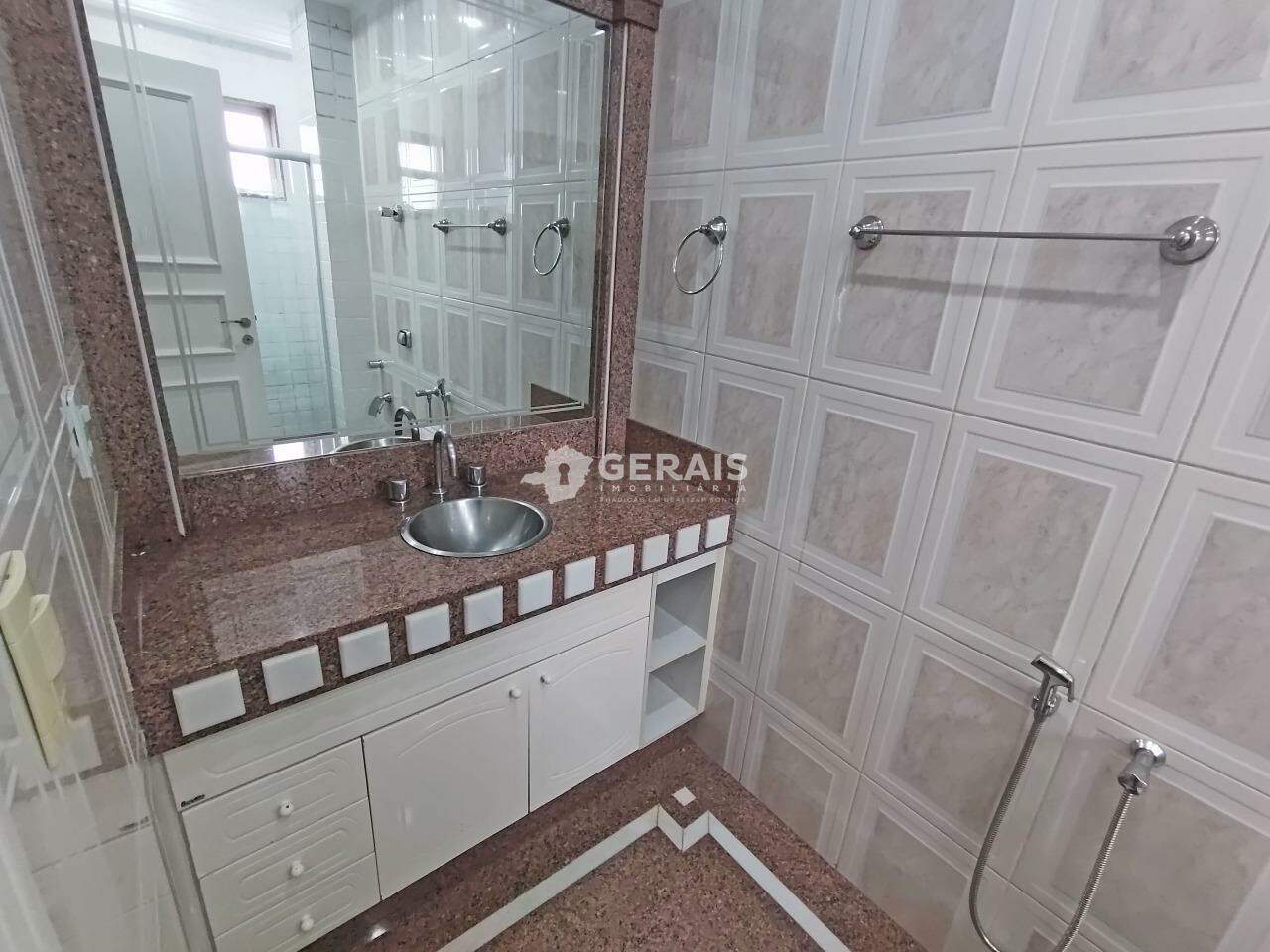 Apartamento para aluguel no SIDIL: 09- BANHO SUÍTE