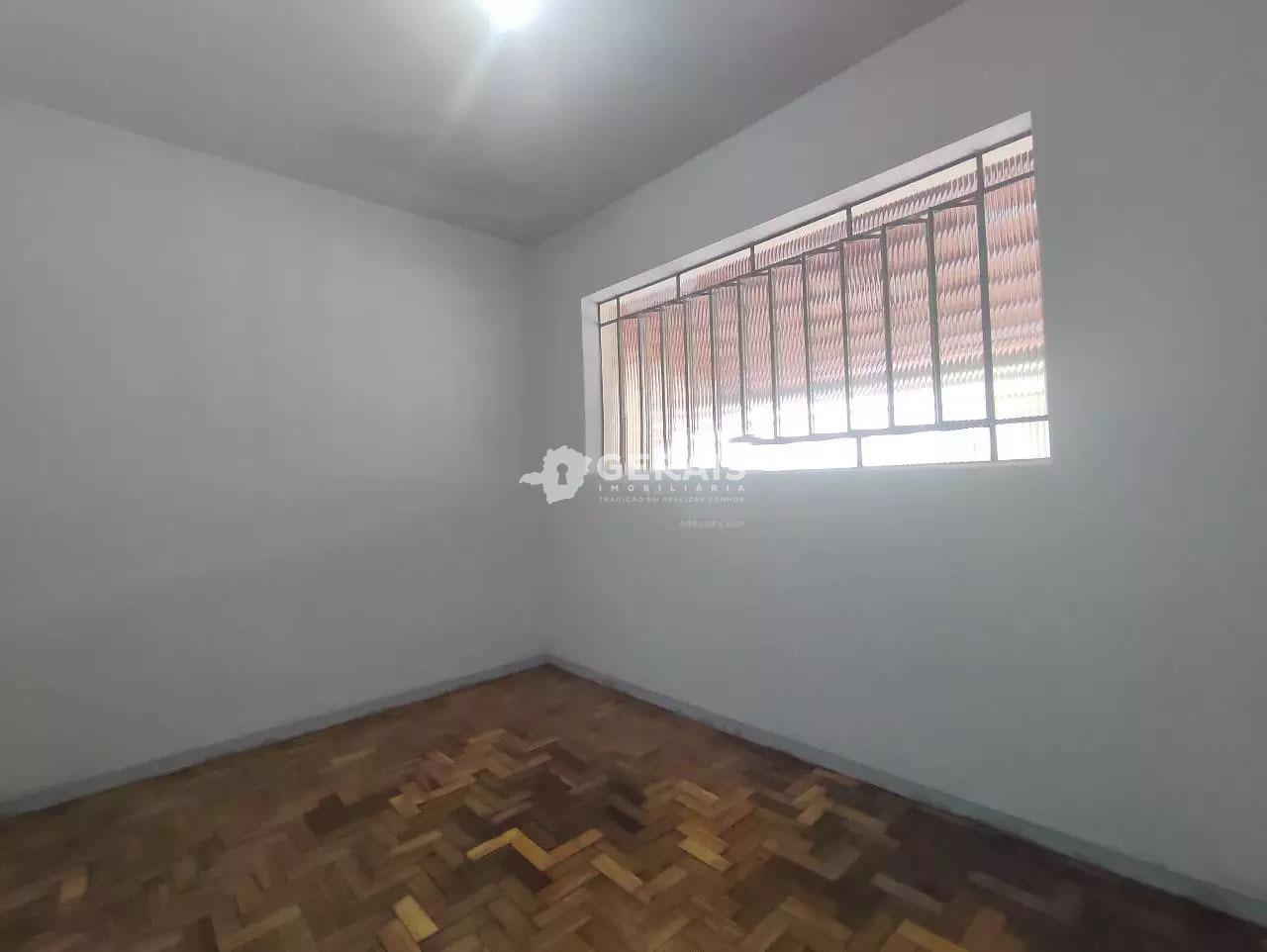 Casa para aluguel no CENTRO: 06- QUARTO 02