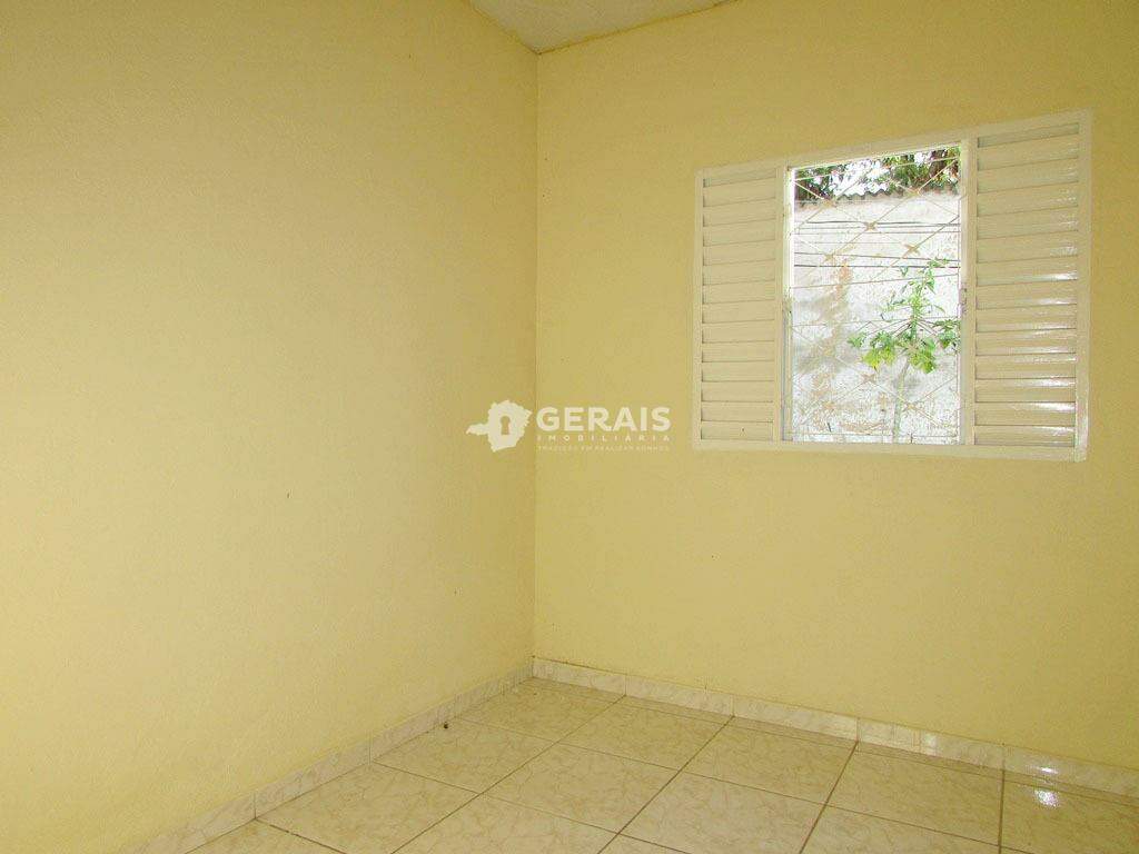 Casa à venda no PORTO VELHO: 07- QUARTO 03