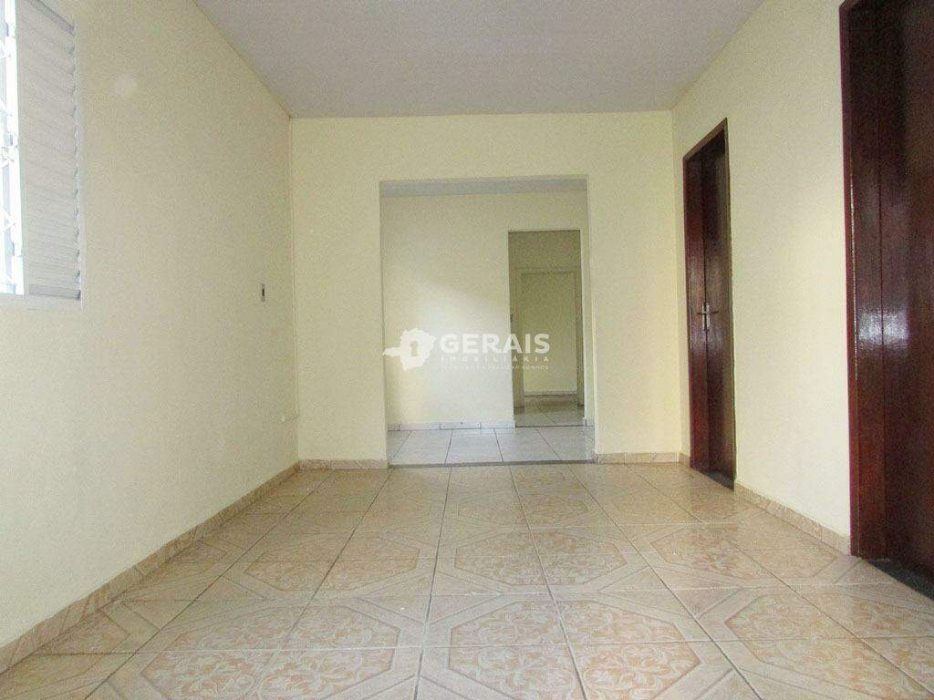 Casa à venda no PORTO VELHO: 03- SALA