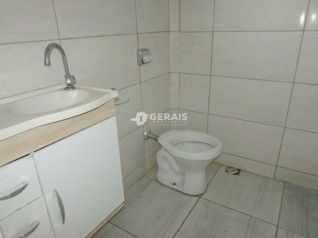 Casa à venda no PORTO VELHO: 08- BANHO SOCIAL