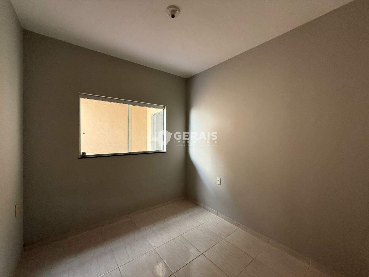 Casa para aluguel no NOVA HOLANDA: 09 - QUARTO 01