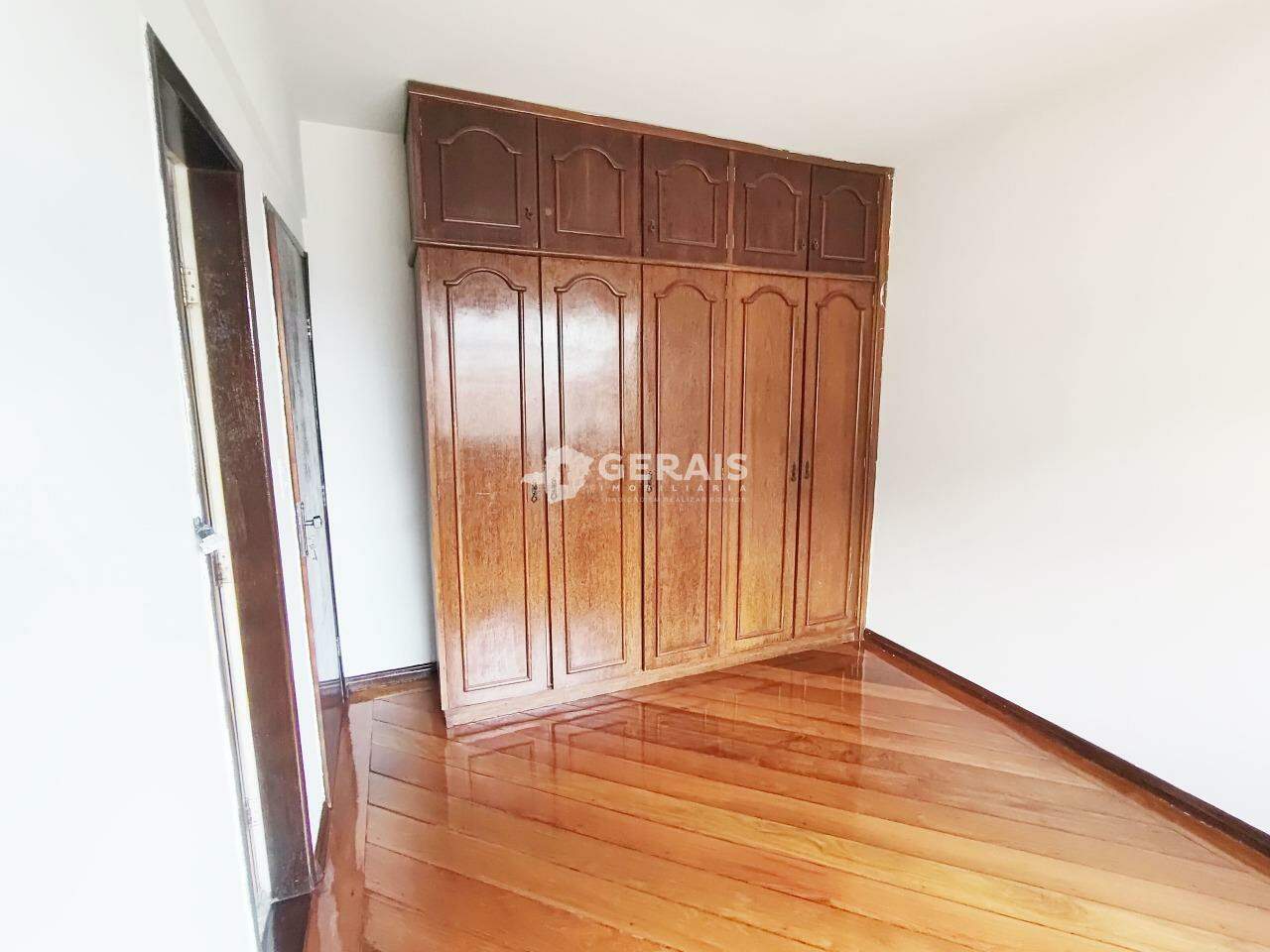 Apartamento para aluguel no CENTRO: 06- QUARTO SUÍTE