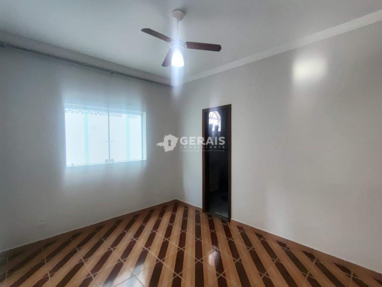 Casa para aluguel no ESPLANADA: 06 - QUARTO SUÍTE