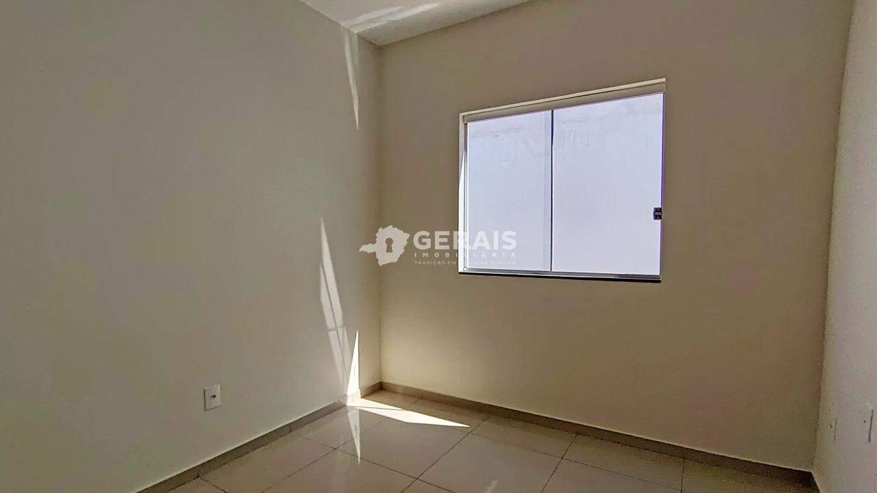 Casa para aluguel no INTERLAGOS: 06- QUARTO 02