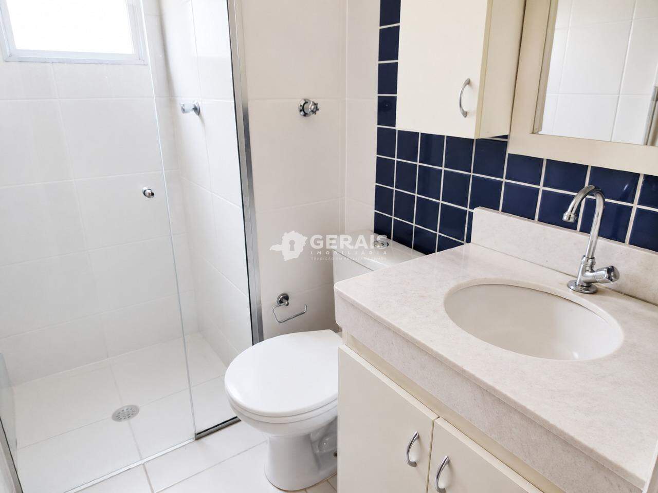 Apartamento à venda no CENTRO: 06- BANHO SOCIAL