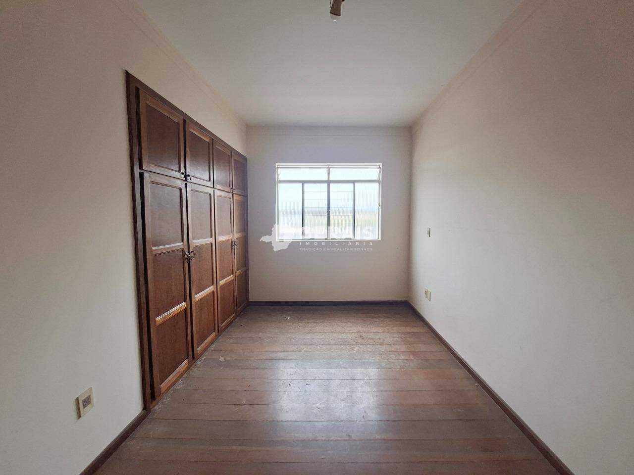 Apartamento para aluguel no CATALÃO: 08 - QUARTO SUÍTE