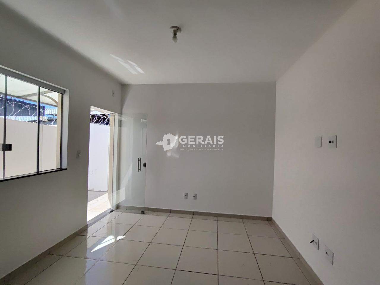 Casa para aluguel no CAMPINA VERDE: 03- SALA
