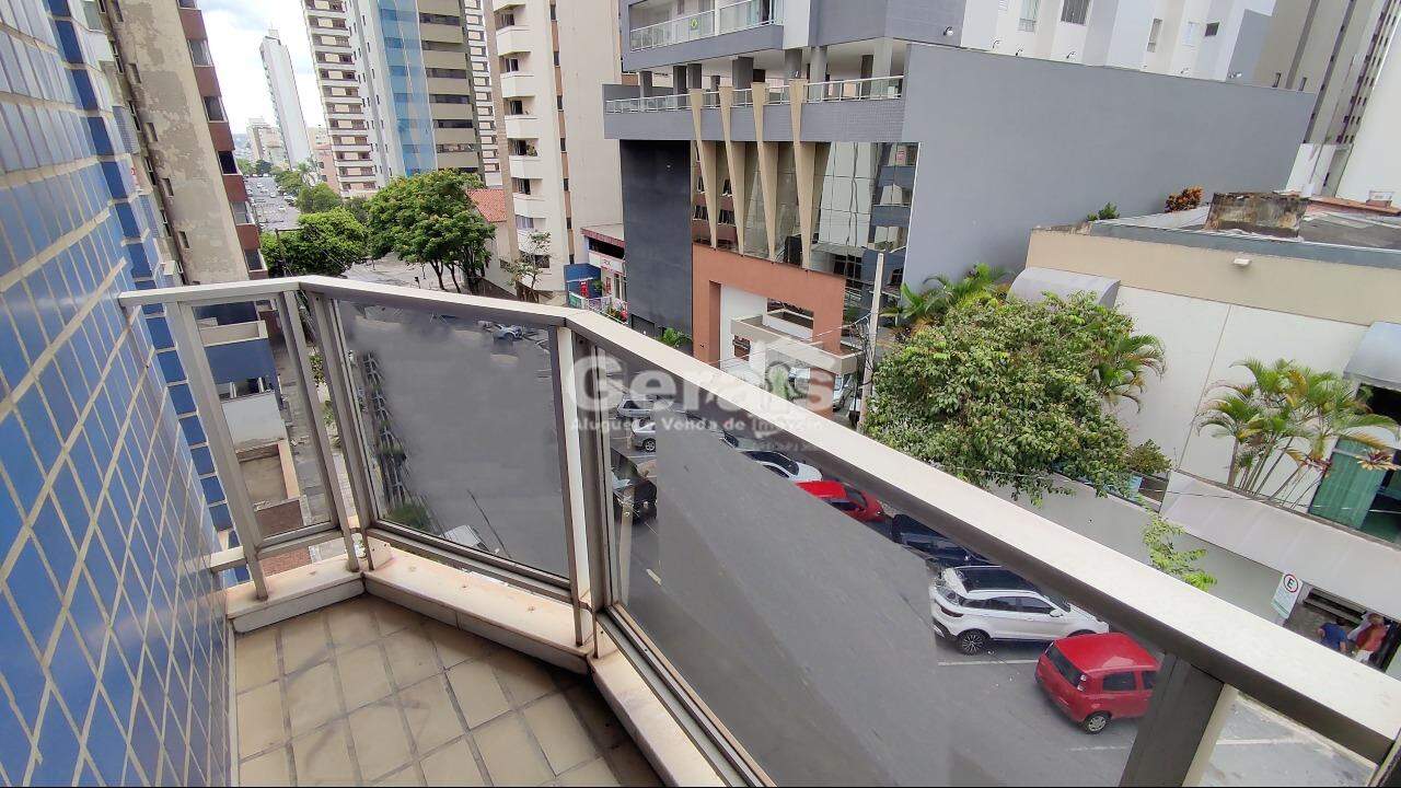 Apartamento à venda no CENTRO: 08 - SACADA SALA