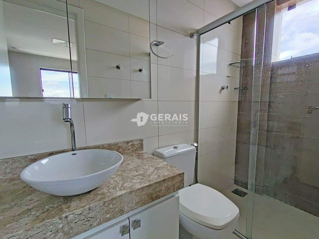 Apartamento para aluguel no BOM PASTOR: 07 - BANHO SUÍTE