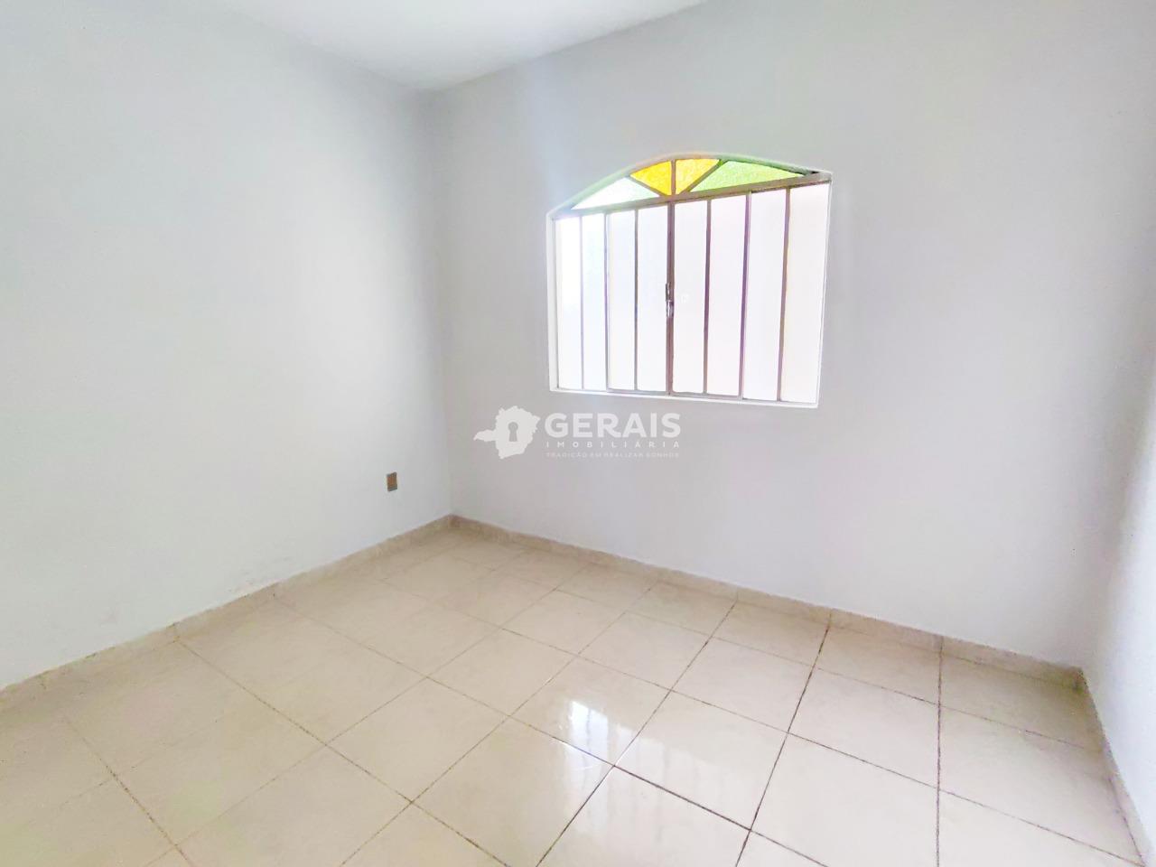 Casa para aluguel no CATALÃO: 06- QUARTO 02