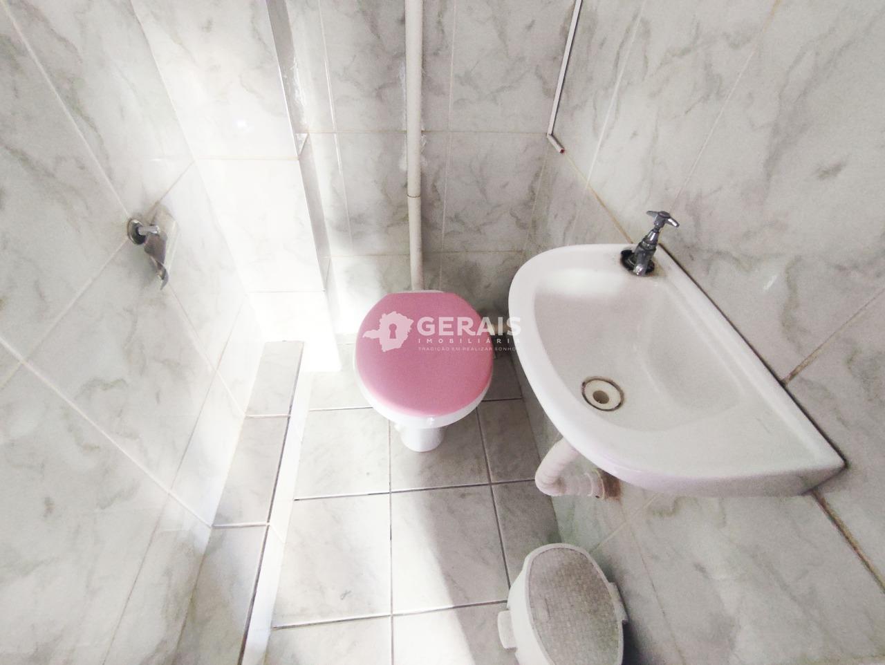 Loja para aluguel no BOM PASTOR: 05 - BANHEIRO