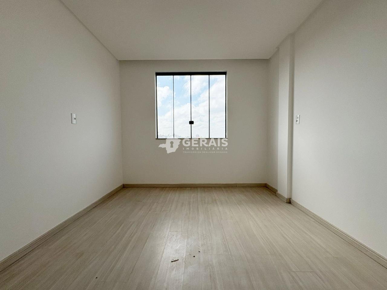 Apartamento à venda no LP PEREIRA: 05- QUARTO 01