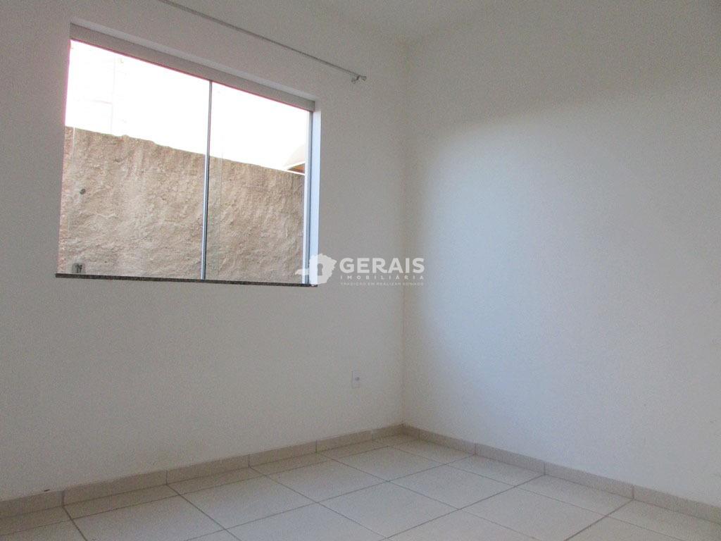 Sobrado à venda no PADRE EUSTAQUIO: 06- QUARTO 03