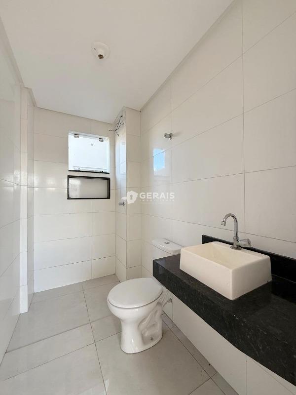 Apartamento à venda no ESPLANADA: 08- BANHO SUÍTE