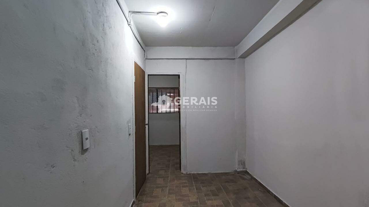 Kitnet para aluguel no CENTRO: 04- SALA