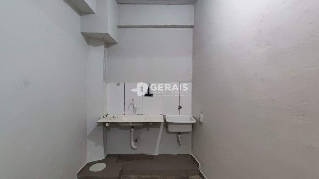 Kitnet para aluguel no CENTRO: 07- COZINHA