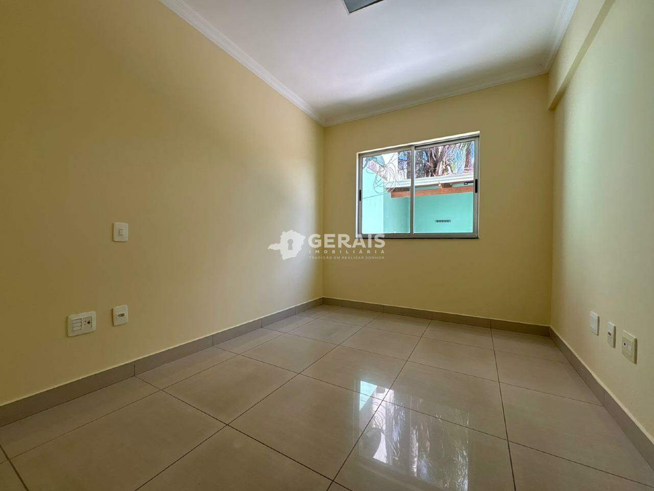Apartamento para aluguel no CENTRO: 07 - QUARTO 02