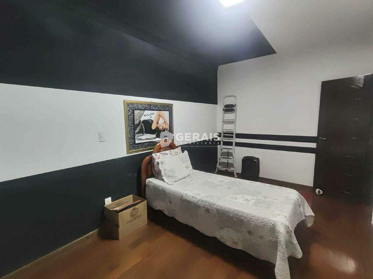 Casa à venda no Nossa Senhora das Graças: 07- QUARTO 02