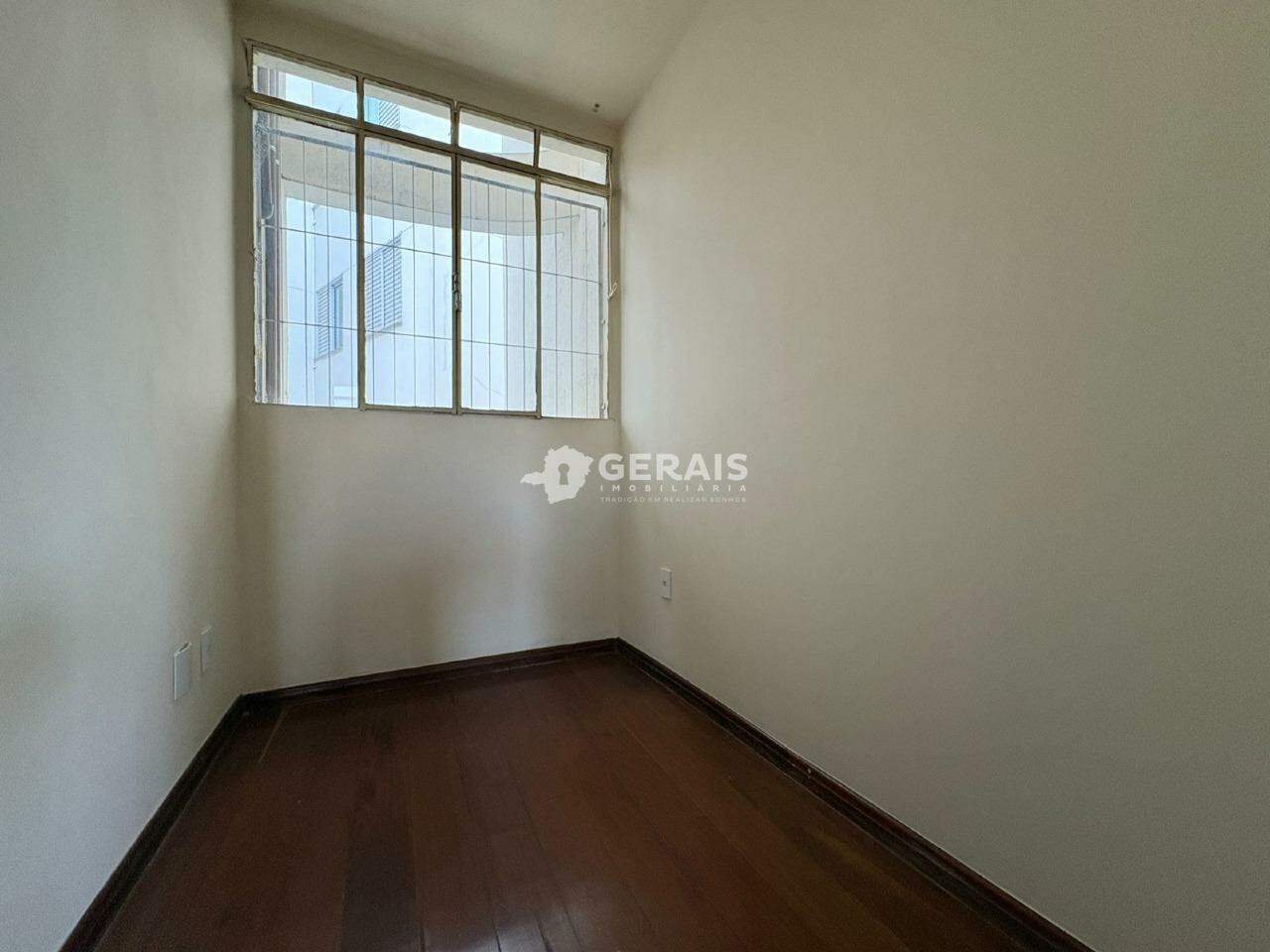 Apartamento para aluguel no SANTA CLARA: 08- QUARTO 01