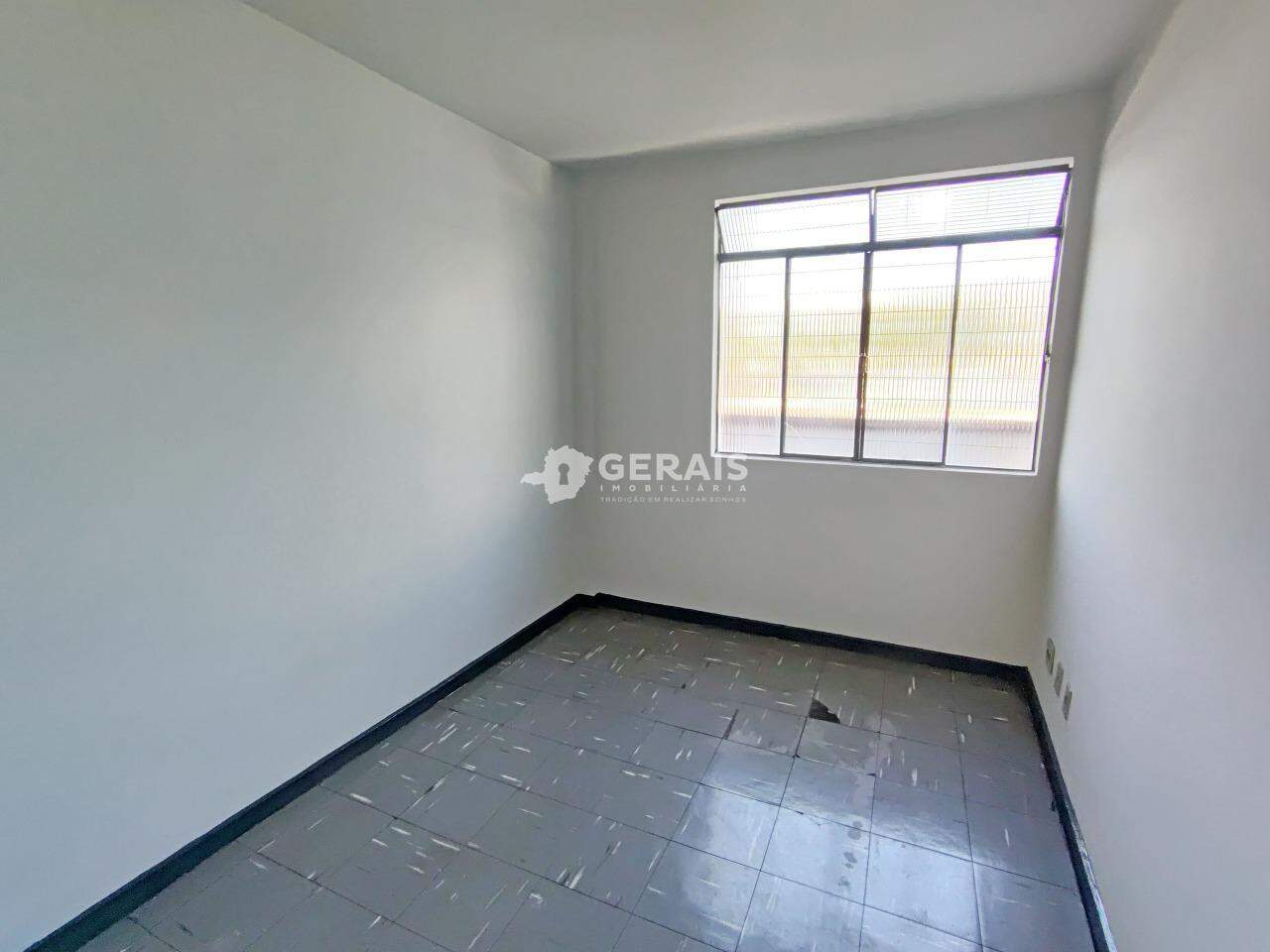 Apartamento para aluguel no BOM PASTOR: 04- QUARTO 01