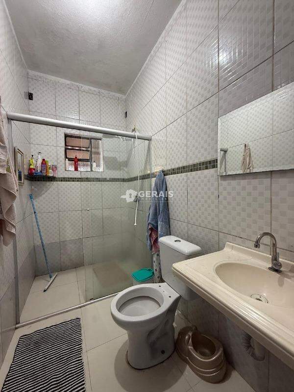 Casa à venda no DAS OLIVEIRAS: 09- BANHO SOCIAL