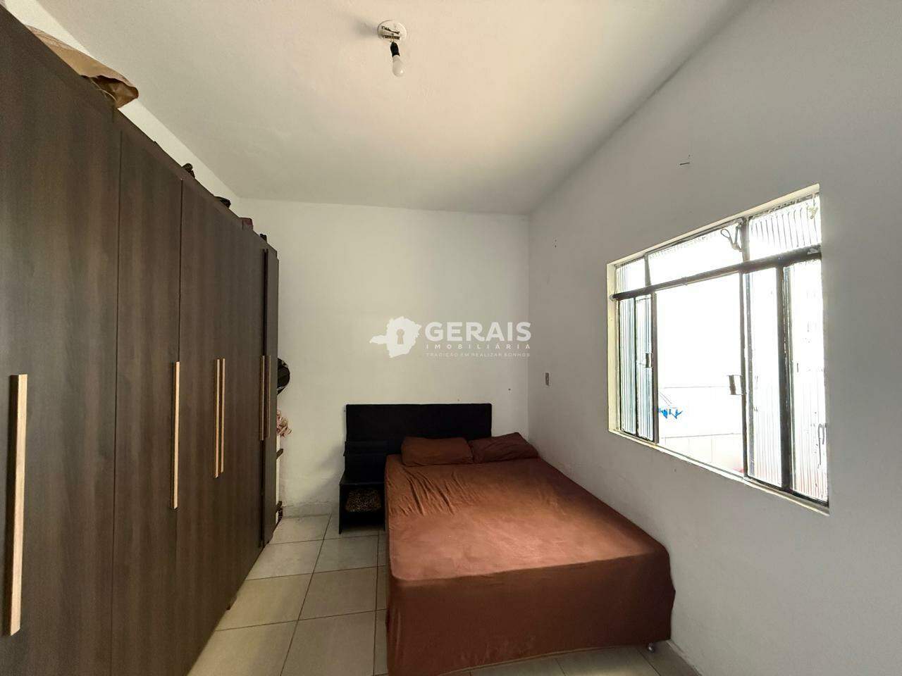 Casa à venda no DAS OLIVEIRAS: 07- QUARTO 02