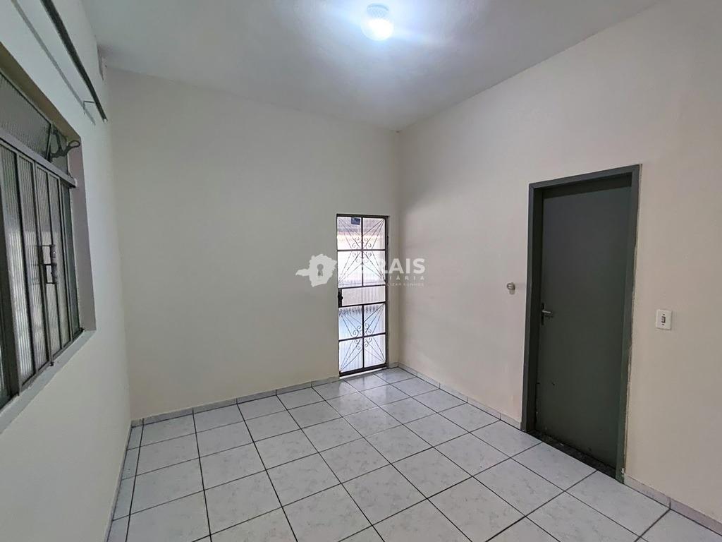 Casa para aluguel no ESPLANADA: 04 - SALA